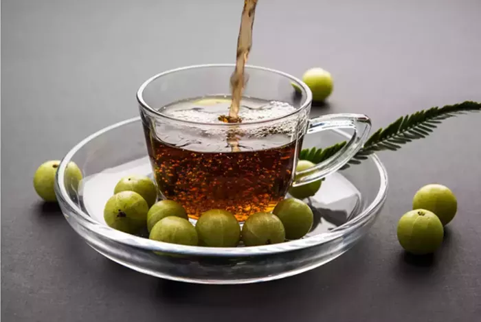 Homemade Amla Tea: 2,500 Times More Antioxidants Than Green Tea